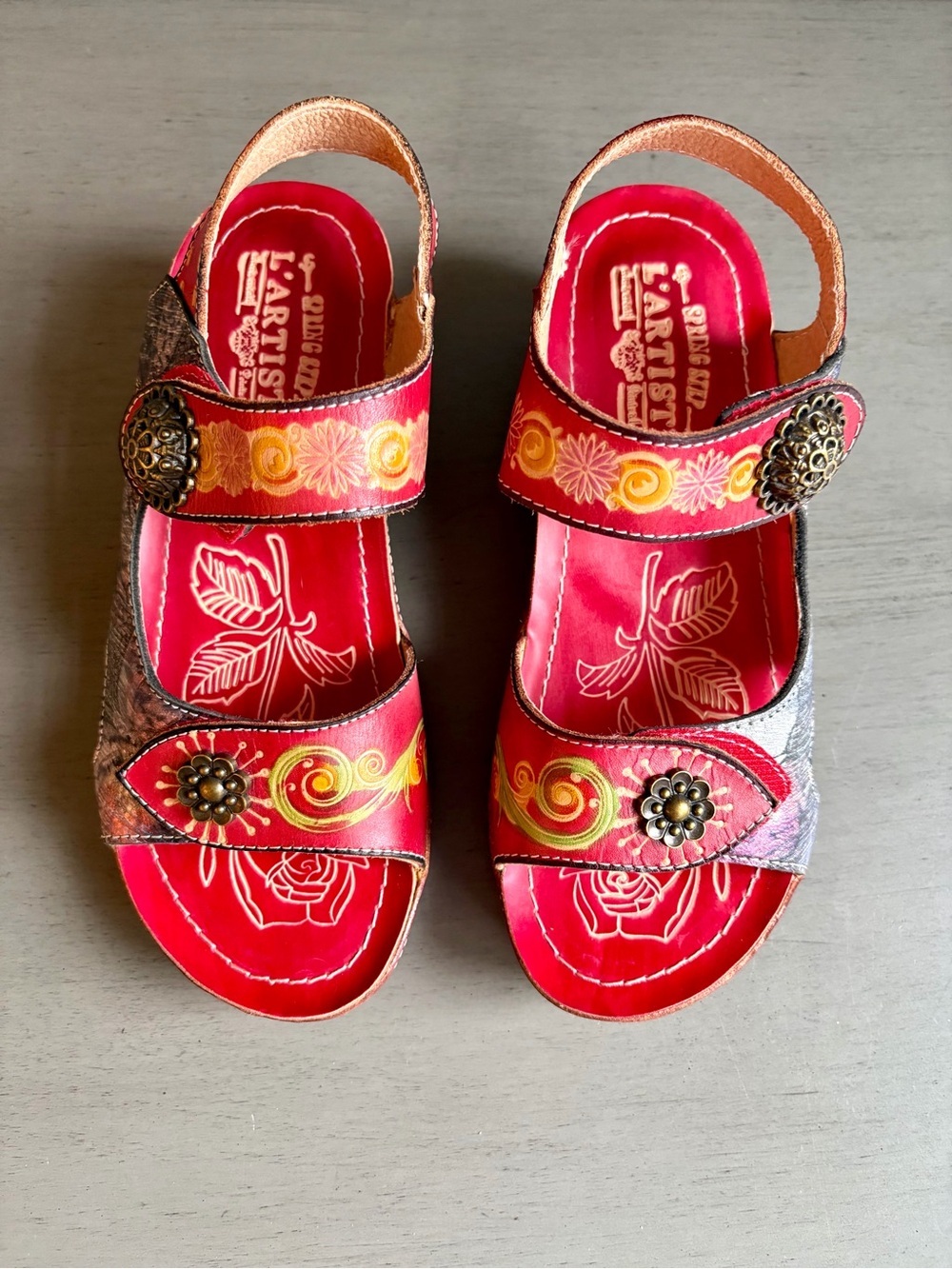 L'Artiste Spring Step Lanaffi Red Leather Embossed Wedge Sandal Sz 36 (US 5.5/6) - Picture 3 of 15